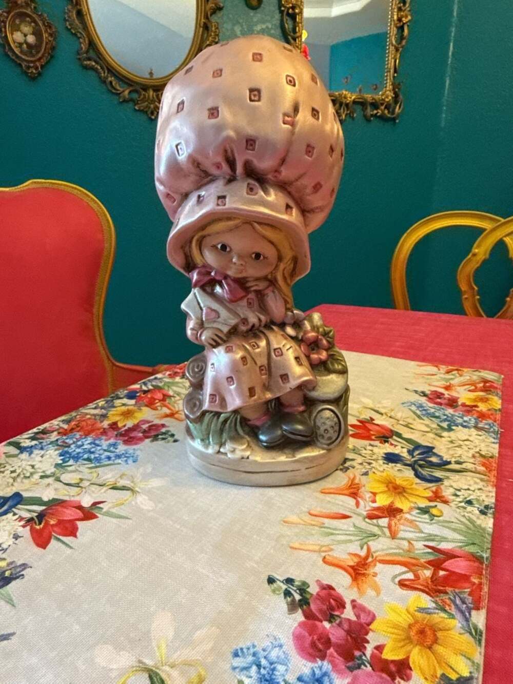 Vintage 1970s Hand Painted Ceramic Big Bonnet Garden Girl Figurine Peach Outfit